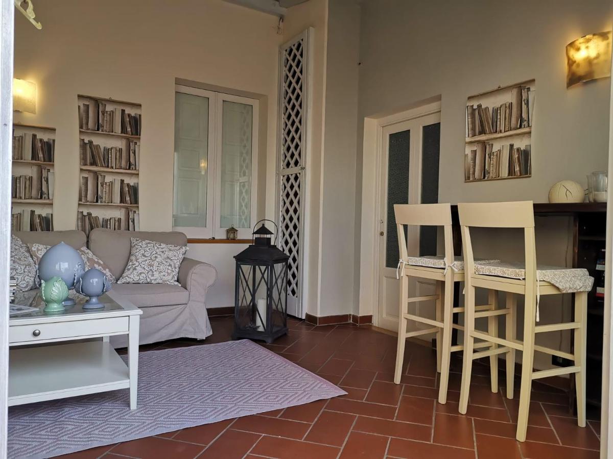Palazzo Venezia - Luxury Holiday Rooms Monopoli Exterior foto